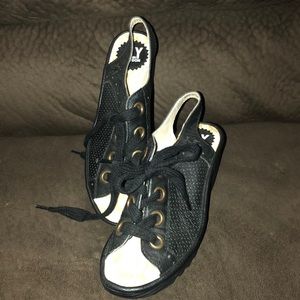 😍😍FLY LONDON BRAND BLACK LACE UP SANDALS😍😍